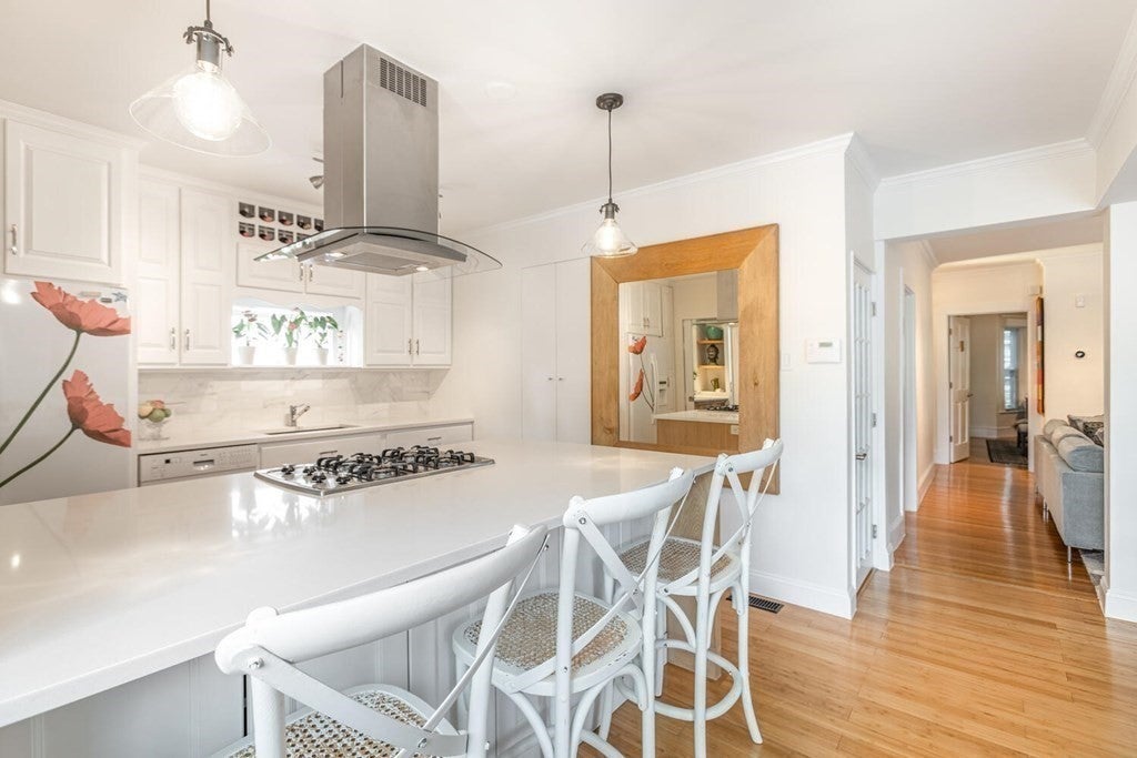34 Everett Ave #1, Somerville, MA, 34 Everett Ave #1, Somerville, MA Photo #2
