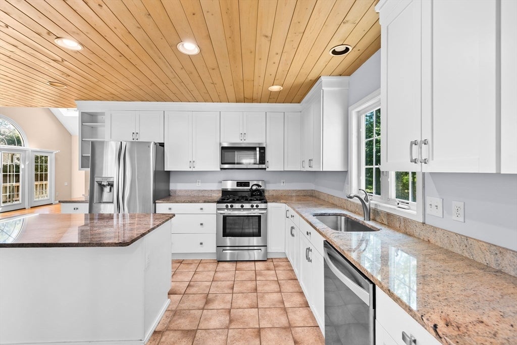 42 Mattapan St, Falmouth, MA, 42 Mattapan St, Falmouth, MA Photo #13