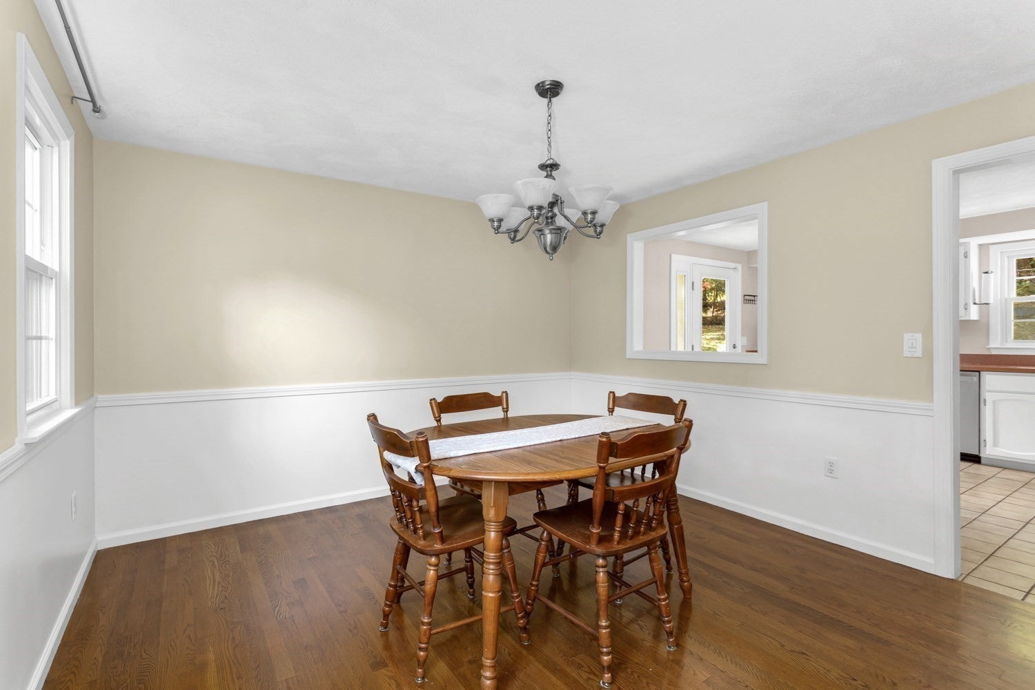 98 Miller St, Franklin, MA, 98 Miller St, Franklin, MA Photo #8