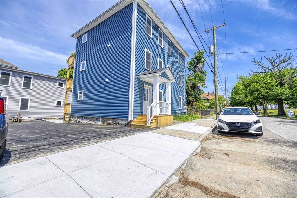 149 Mason St