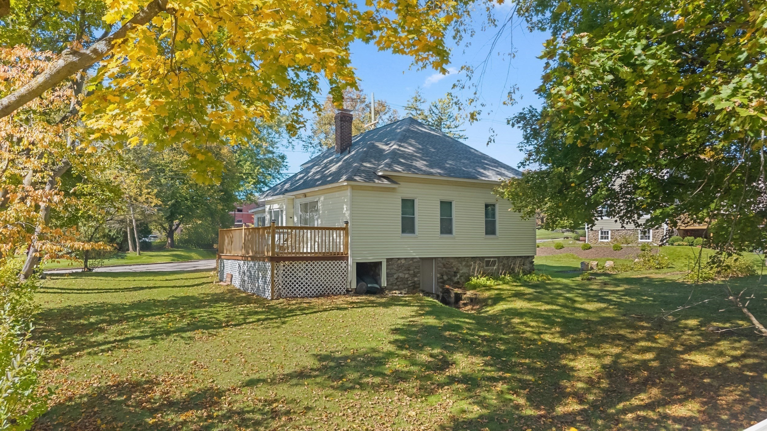 48 Beverly Rd, Worcester, MA, 48 Beverly Rd, Worcester, MA Photo #32