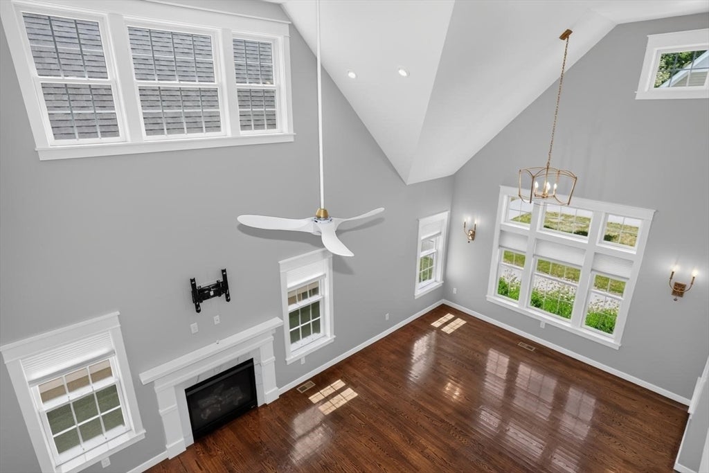 18 Village Ln #4, Bolton, MA Photo #29