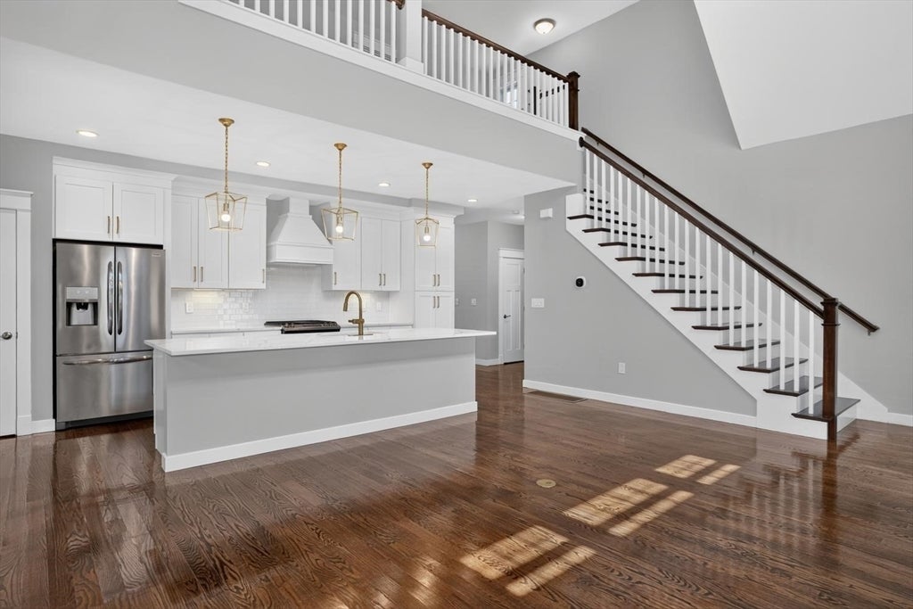 18 Village Ln #4, Bolton, MA Photo #12