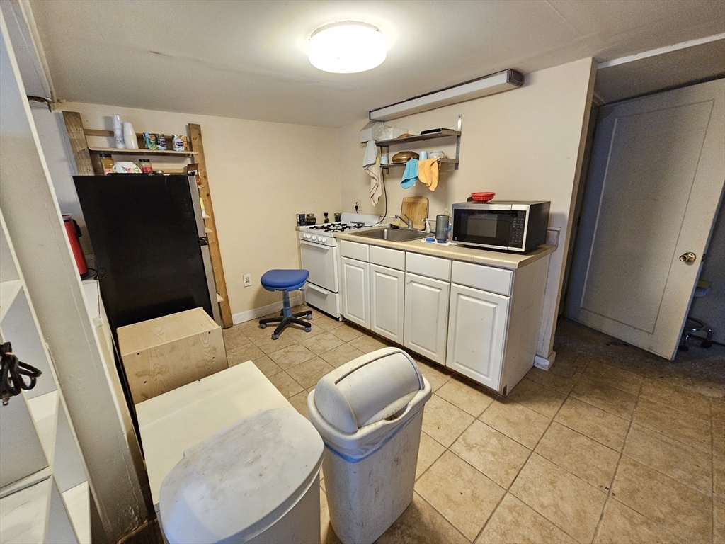 49 Central St. B