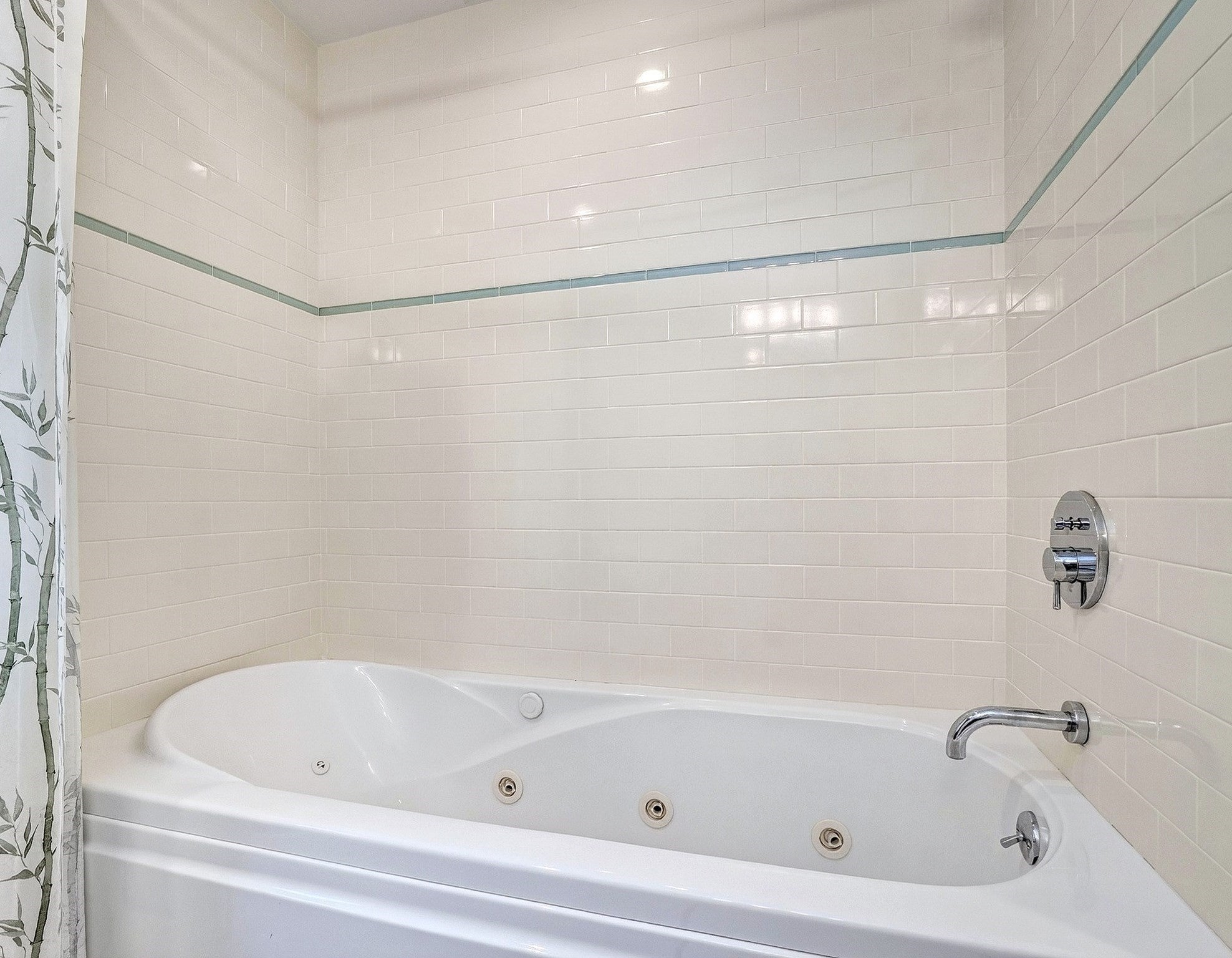 40 Wilson Rd, Bedford, MA, 40 Wilson Rd, Bedford, MA Photo #29