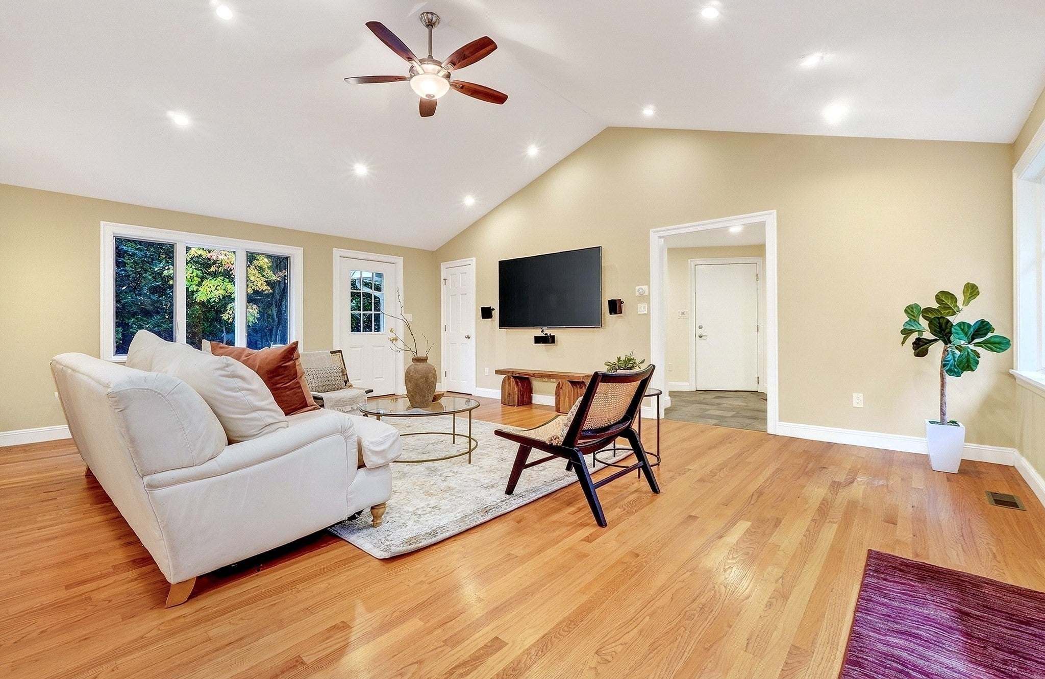 40 Wilson Rd, Bedford, MA, 40 Wilson Rd, Bedford, MA Photo #8