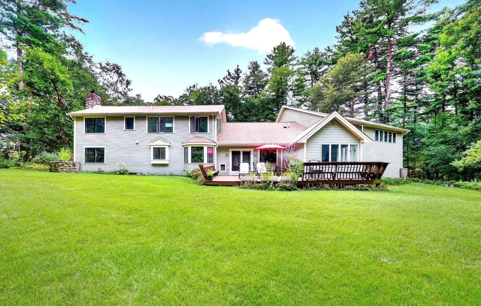 40 Wilson Rd, Bedford, MA, 40 Wilson Rd, Bedford, MA Photo #35