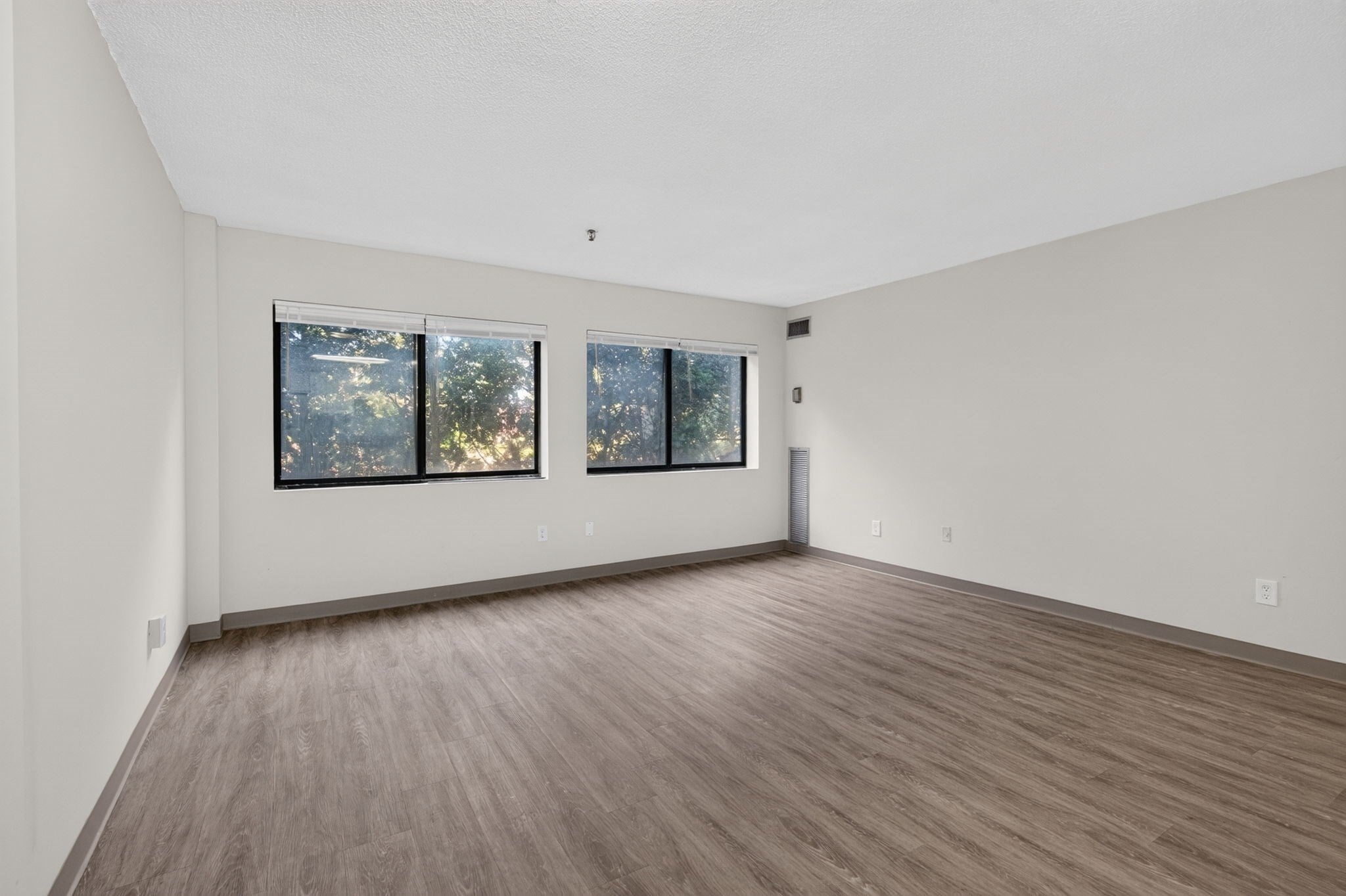 99 Florence St #609, Malden, MA, 99 Florence St #609, Malden, MA Photo #25