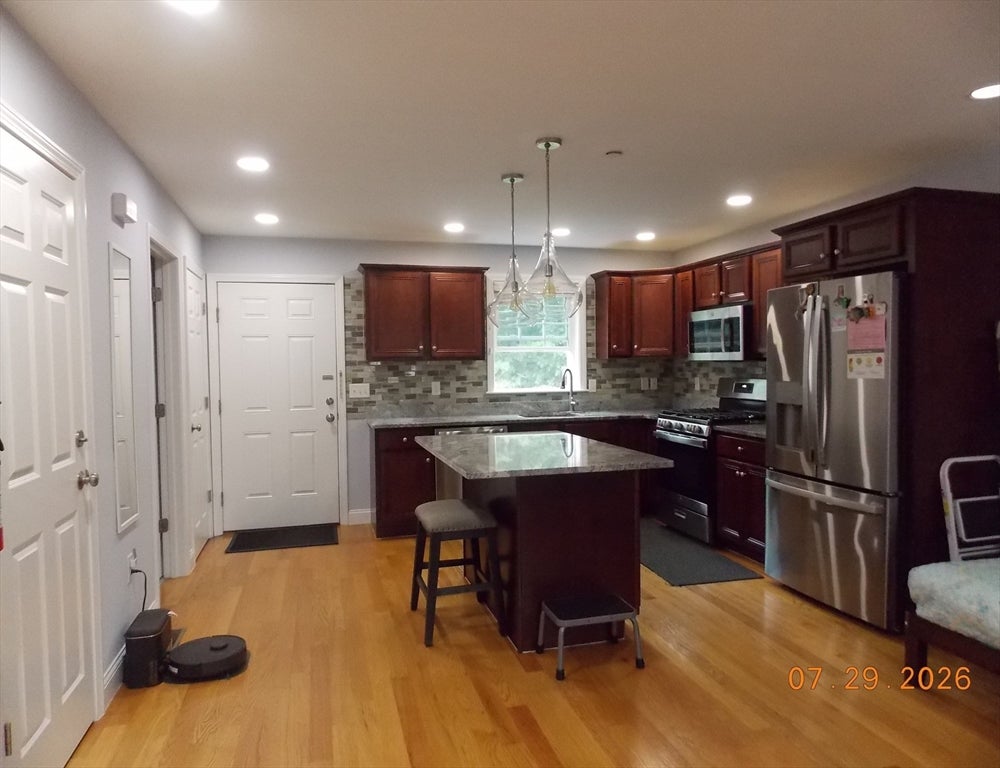 1 Paradise Ln #J3, Whitman, MA, 1 Paradise Ln #J3, Whitman, MA Photo #2