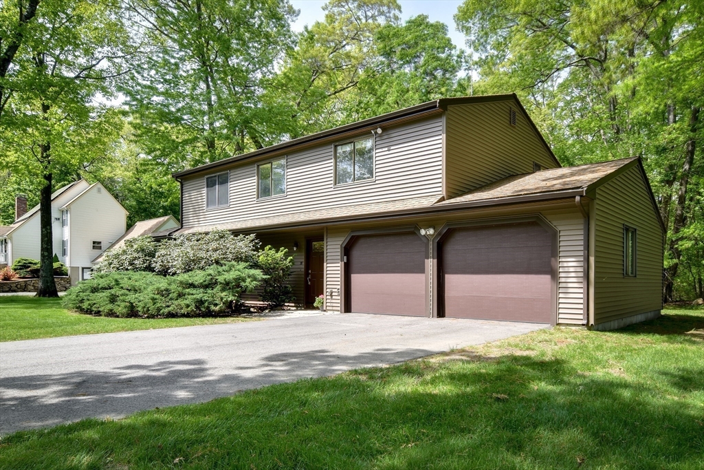 38 Stagecoach Dr