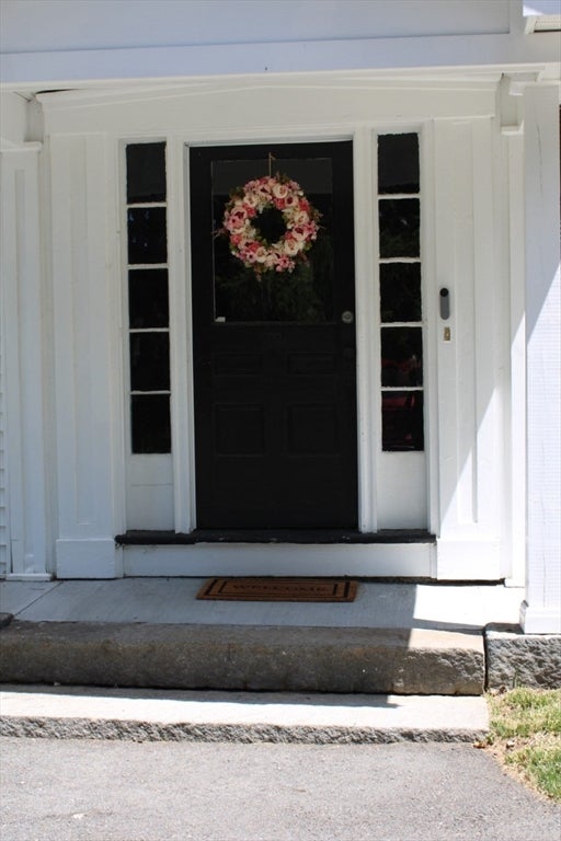 307 Main St