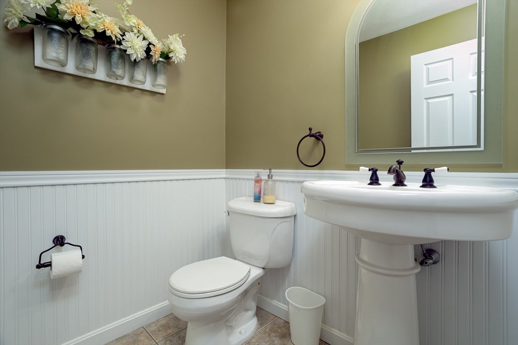 8 Alden Dr #8, Berlin, MA, 8 Alden Dr #8, Berlin, MA Photo #11