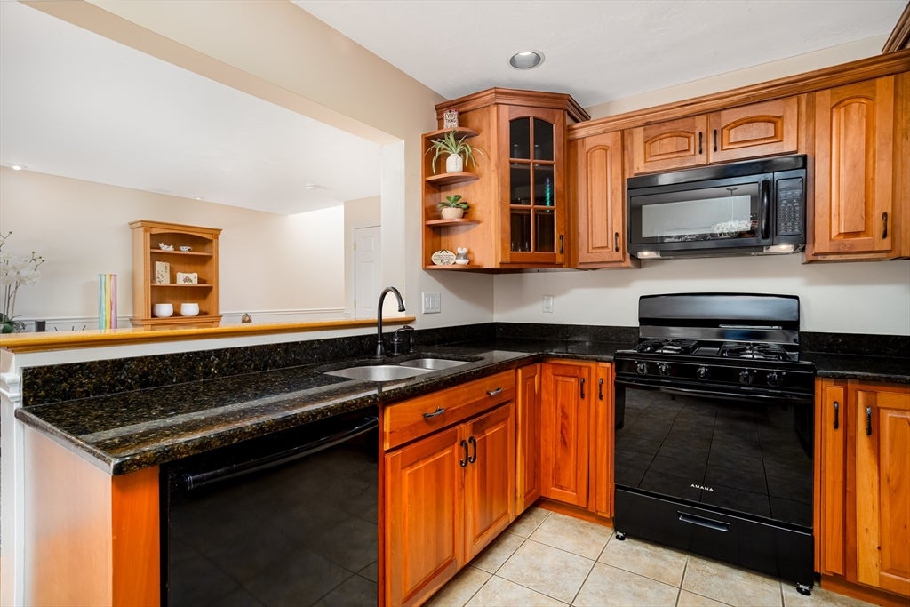 8 Alden Dr #8, Berlin, MA, 8 Alden Dr #8, Berlin, MA Photo #4