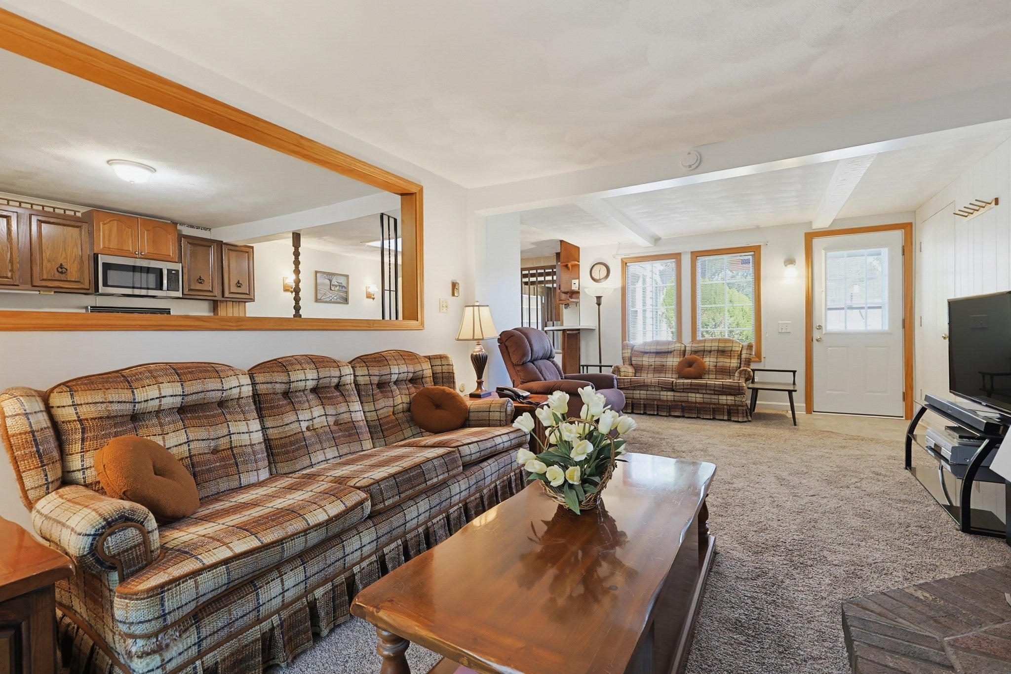 121 Park Circle, Attleboro, MA, 121 Park Circle, Attleboro, MA Photo #12