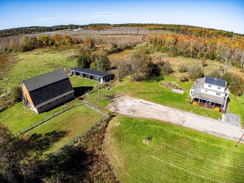 Photo of 25 Lamoureux Blvd, North Smithfield, RI