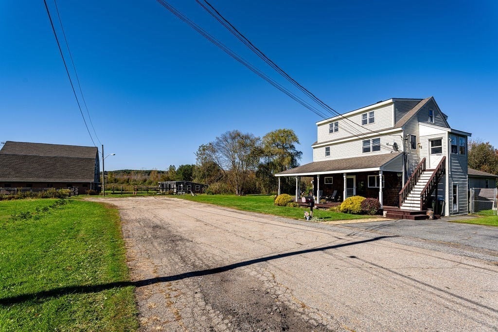 25 Lamoureux Blvd, North Smithfield, RI, 25 Lamoureux Blvd, North Smithfield, RI Photo #27