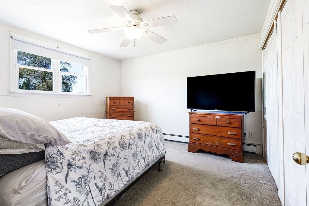 25 Lamoureux Blvd, North Smithfield, RI, 25 Lamoureux Blvd, North Smithfield, RI Photo #25
