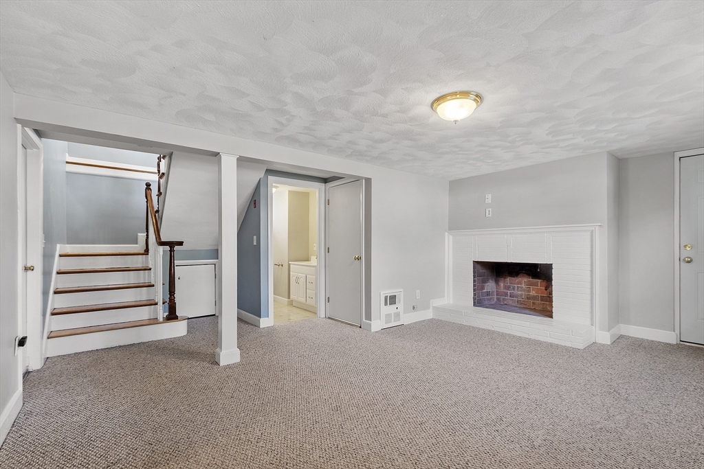 33 Mount Hood Terrace