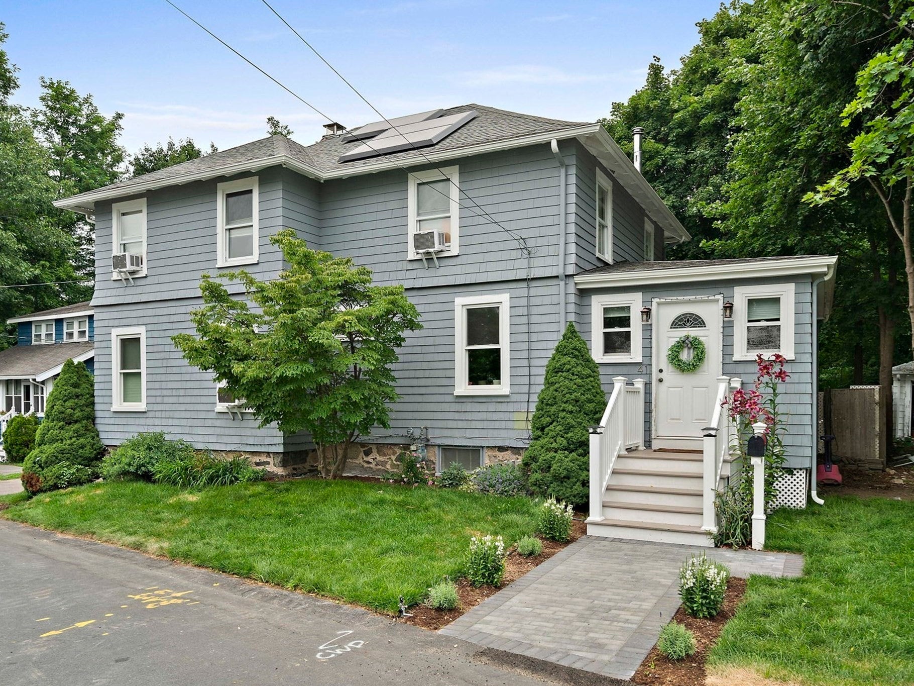 Photo of 41 Chapel St, Canton, MA