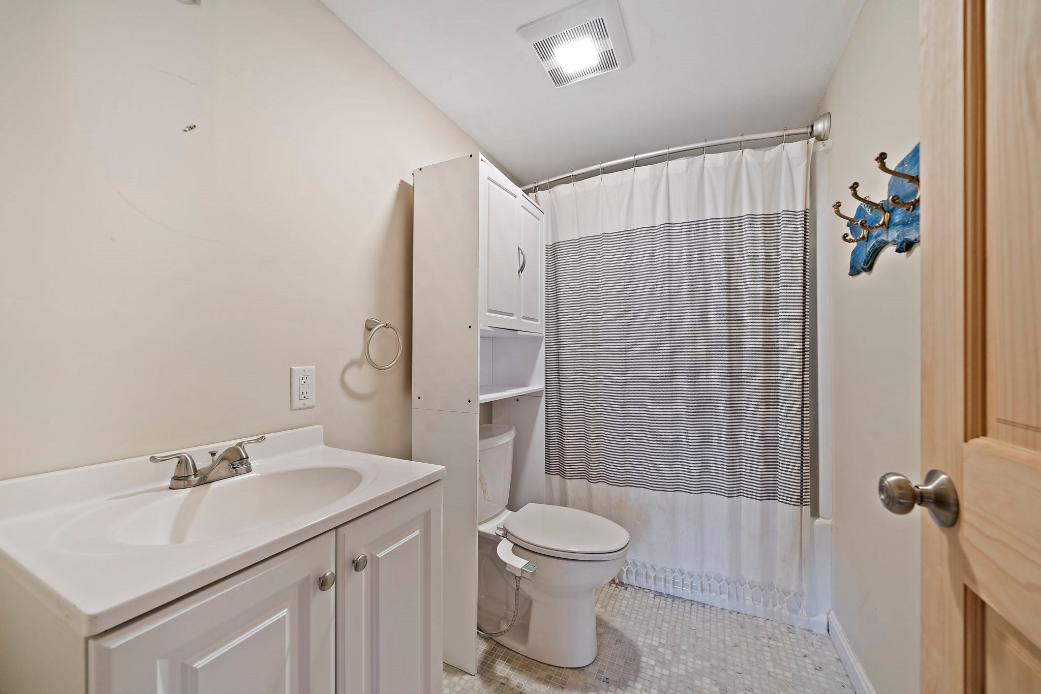 41 Chapel St, Canton, MA, 41 Chapel St, Canton, MA Photo #28