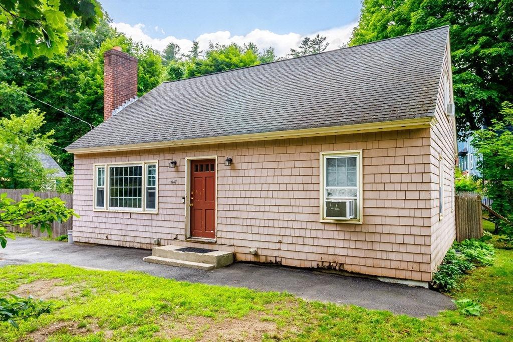 547 Elm St