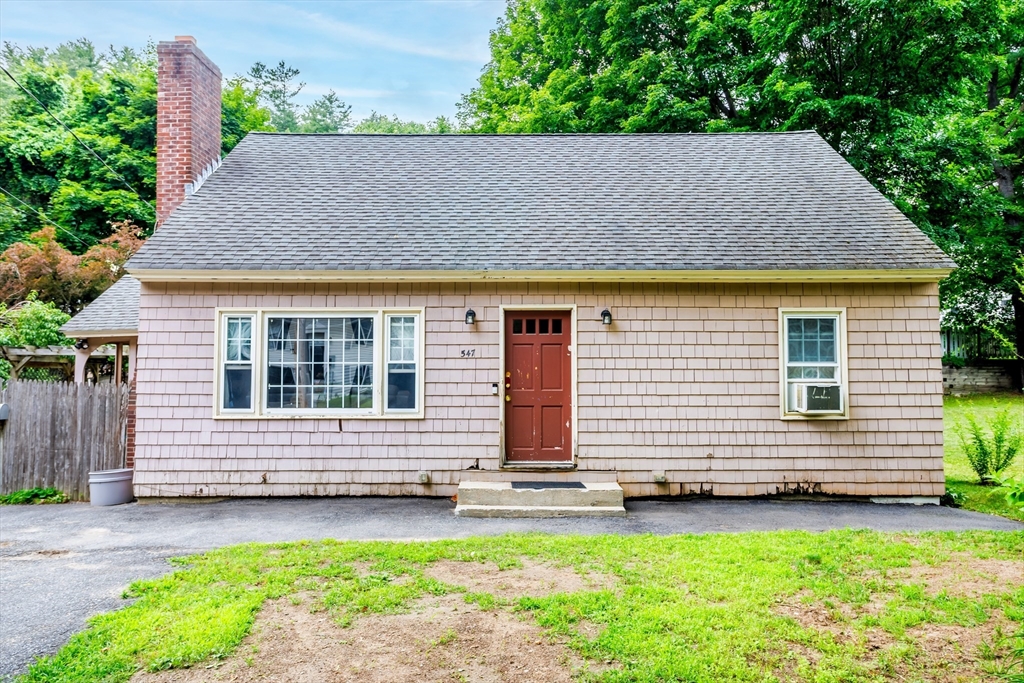 547 Elm St