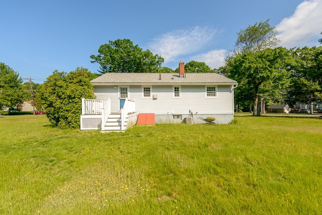 392 Acton Rd