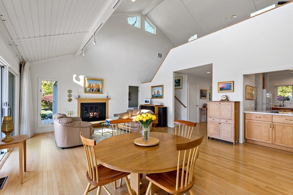 15 Hidden Valley Way