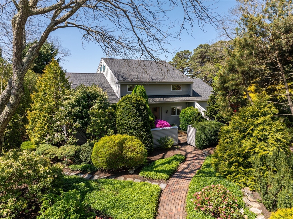15 Hidden Valley Way