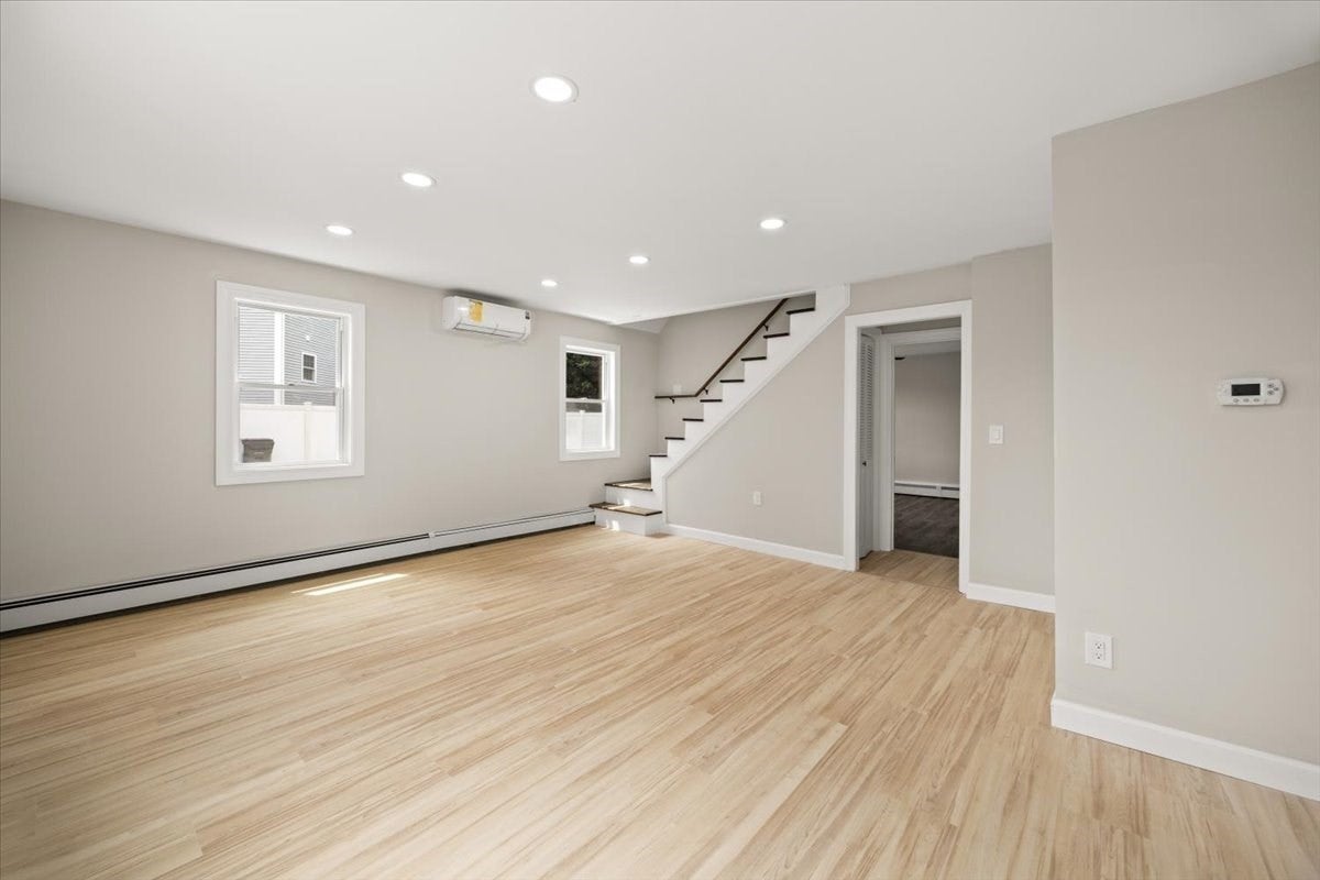 1649 Rodman St, Fall River, MA, 1649 Rodman St, Fall River, MA Photo #17