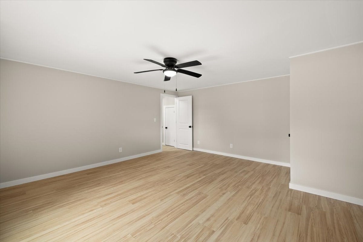 1649 Rodman St, Fall River, MA, 1649 Rodman St, Fall River, MA Photo #22