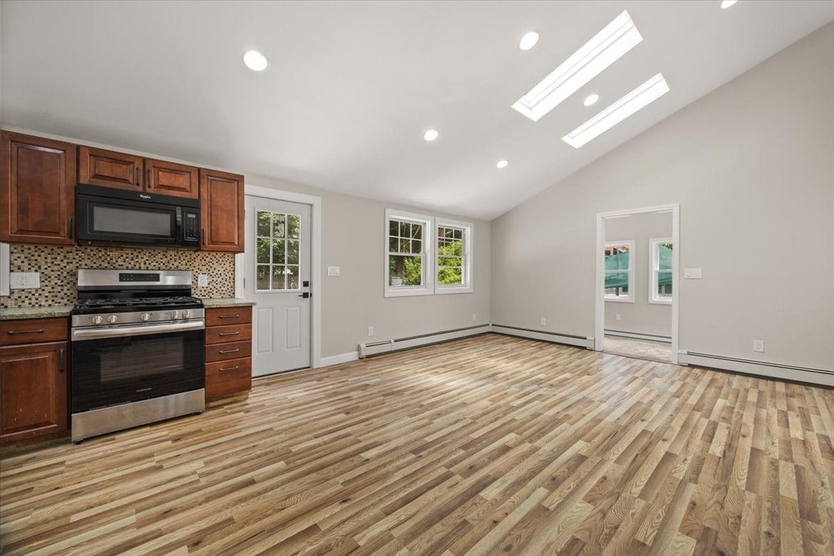 1649 Rodman St, Fall River, MA, 1649 Rodman St, Fall River, MA Photo #7