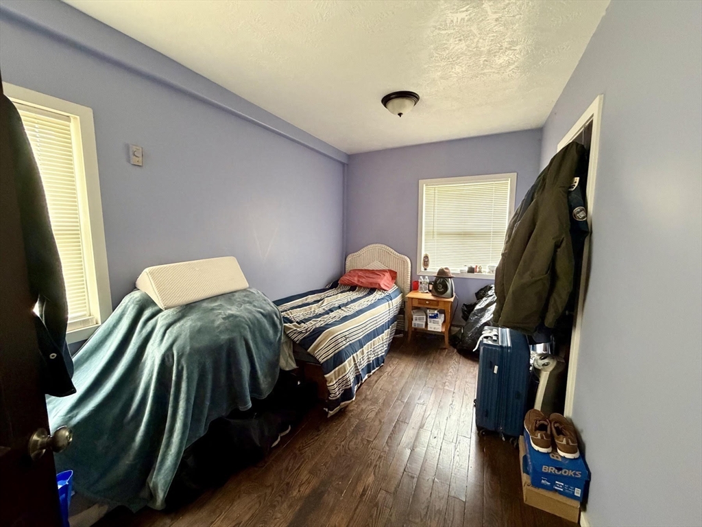 827-831 Armory St, Springfield, MA Photo #8