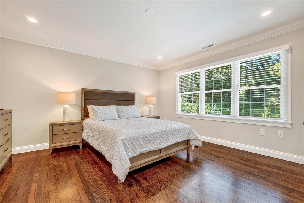 2 Goldman Cir, Bedford, MA, 2 Goldman Cir, Bedford, MA Photo #19