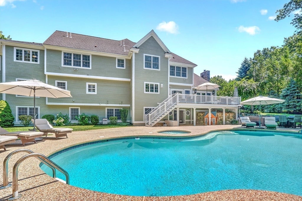 2 Goldman Cir, Bedford, MA, 2 Goldman Cir, Bedford, MA Photo #32