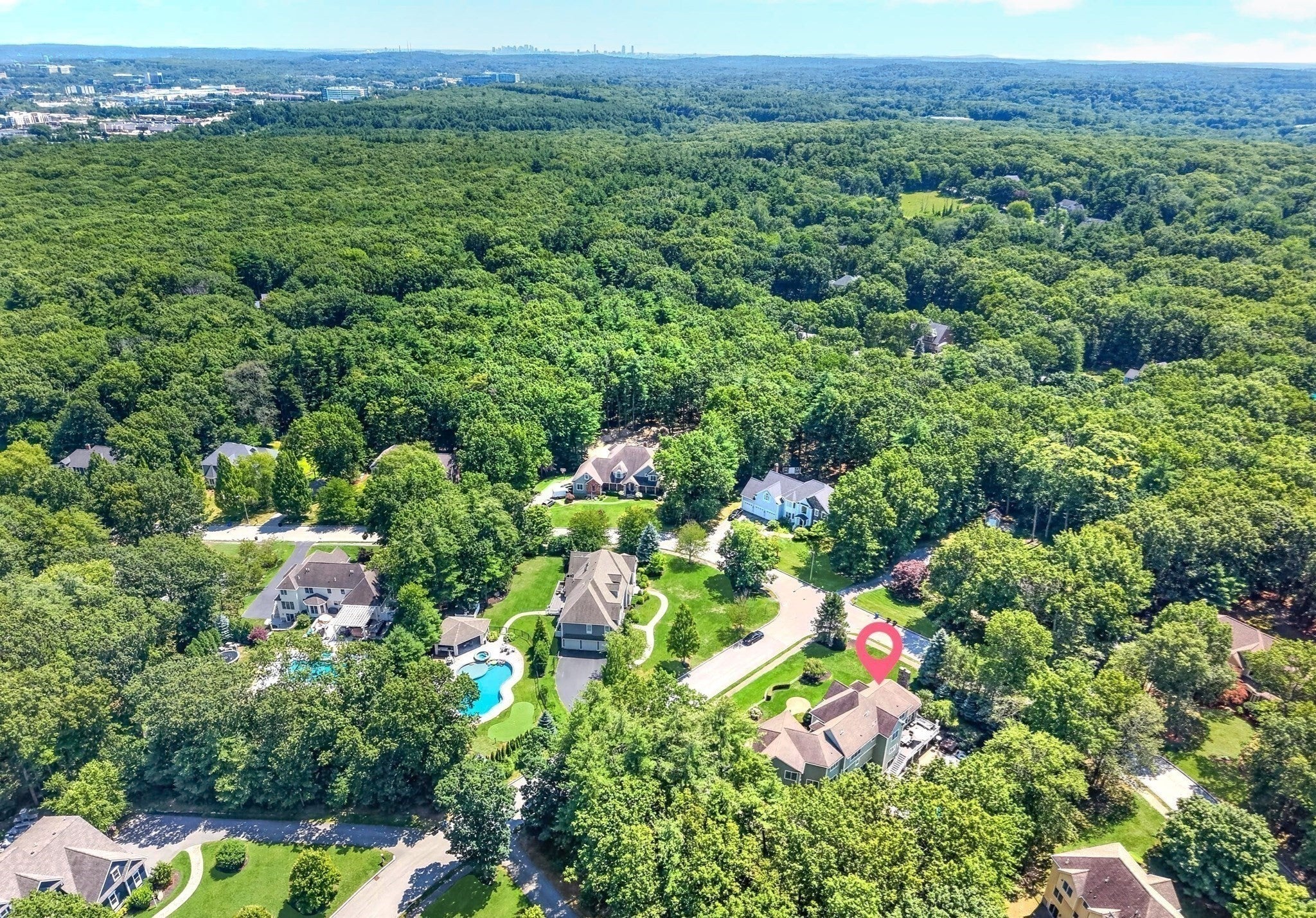2 Goldman Cir, Bedford, MA Photo #40