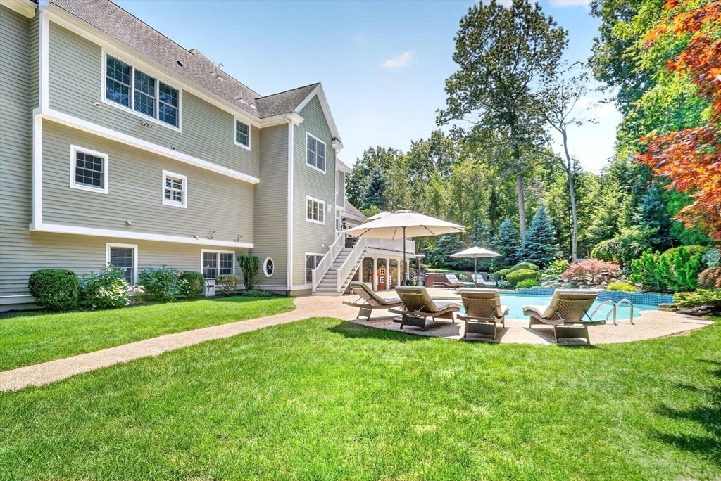 2 Goldman Cir, Bedford, MA, 2 Goldman Cir, Bedford, MA Photo #30