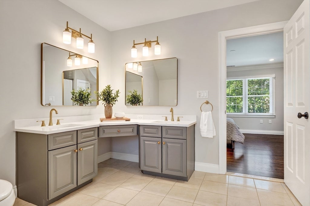 2 Goldman Cir, Bedford, MA, 2 Goldman Cir, Bedford, MA Photo #20