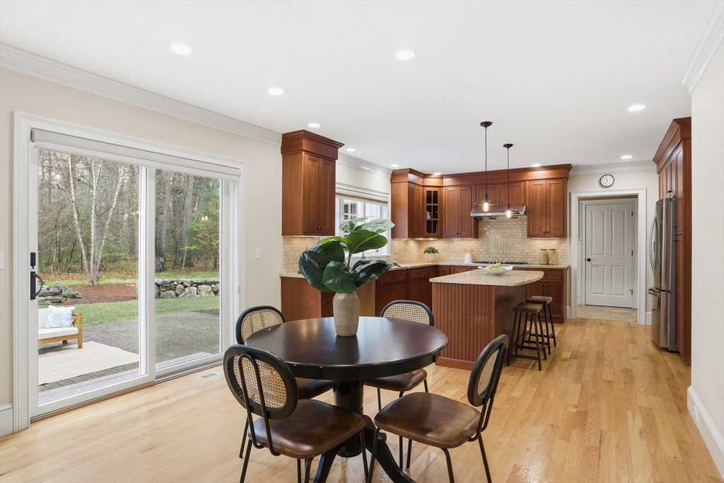 27 Maxwell Rd