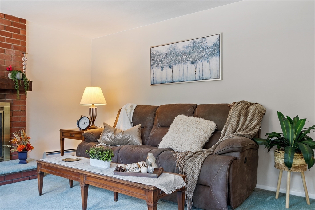 18 Castlewood Drive