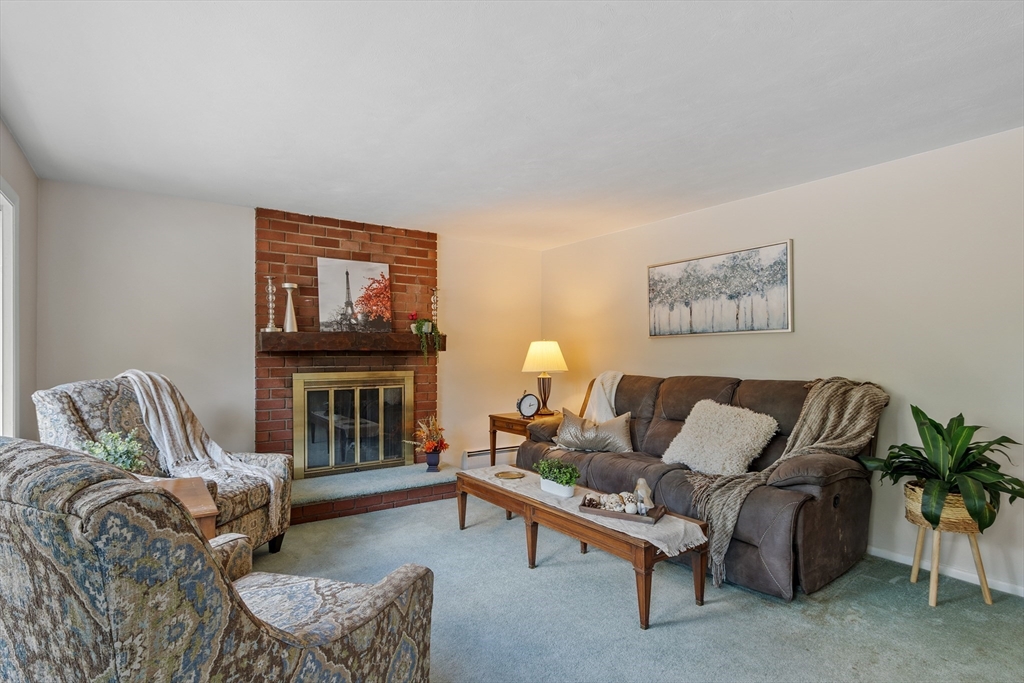 18 Castlewood Drive