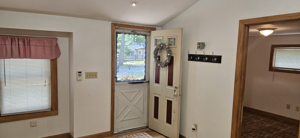 15 Violet St