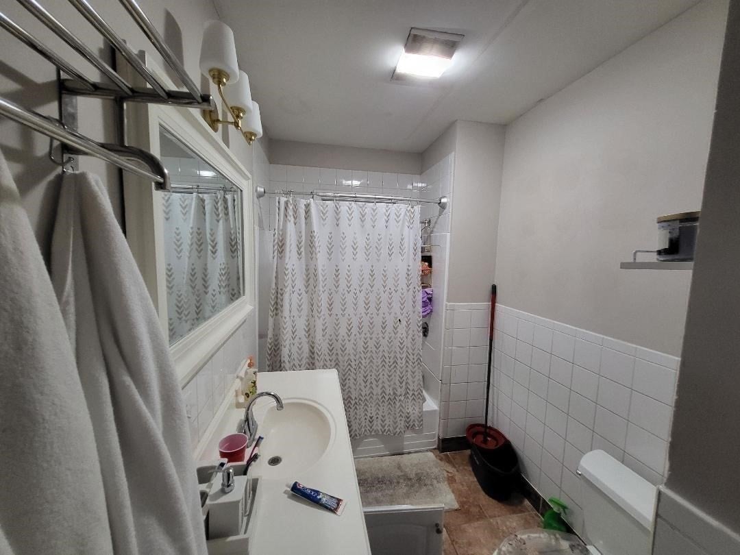 809 Warren Ave, Brockton, MA, 809 Warren Ave, Brockton, MA Photo #21