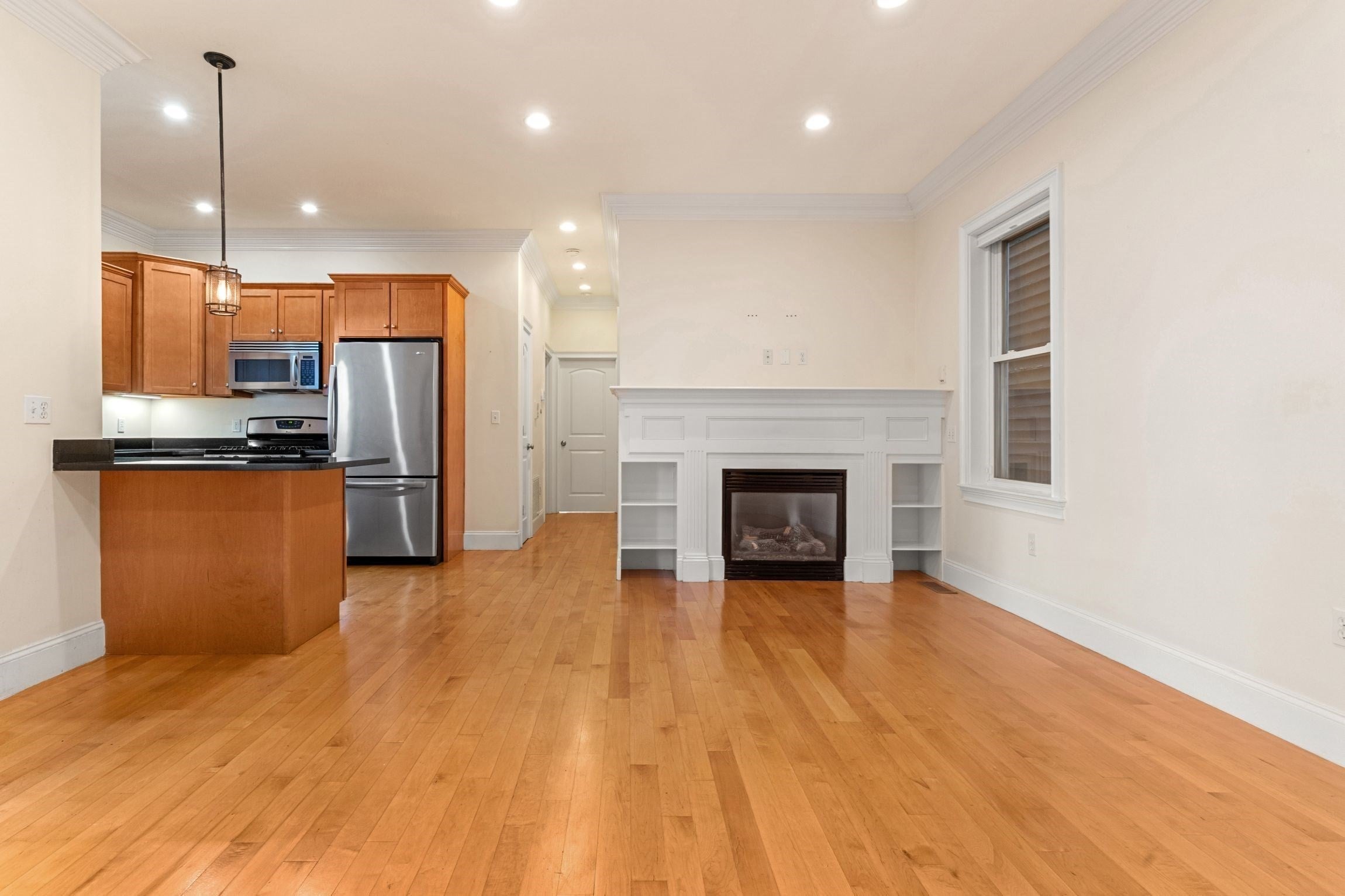 152 H Street #1, Boston, MA, 152 H Street #1, Boston, MA Photo #2