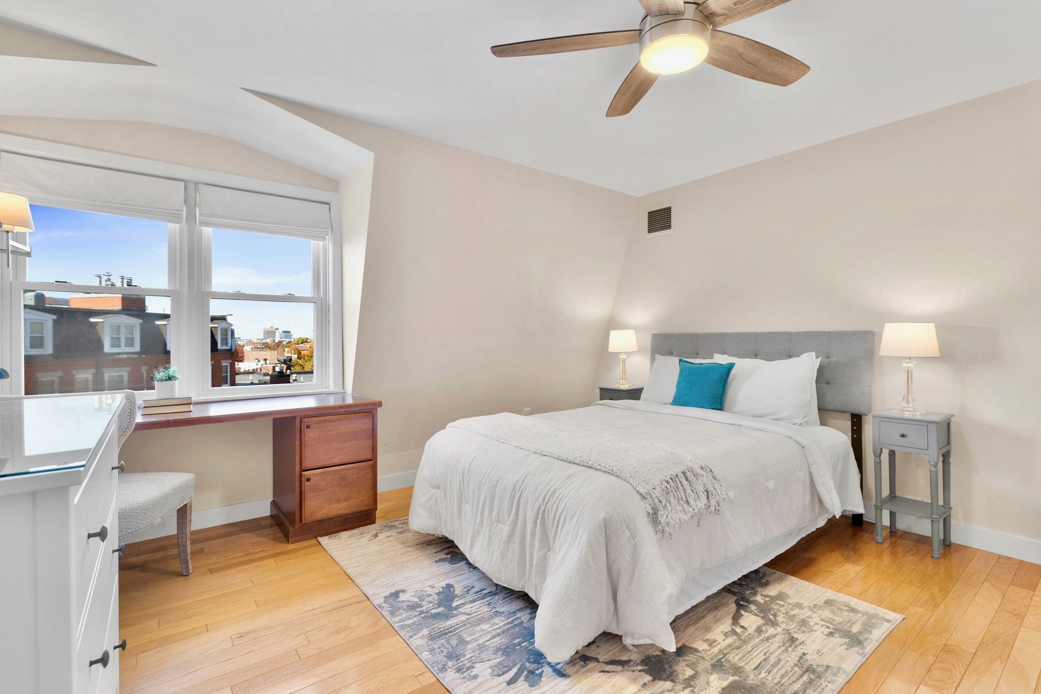 47 Harvard St #B403, Boston, MA Photo #12