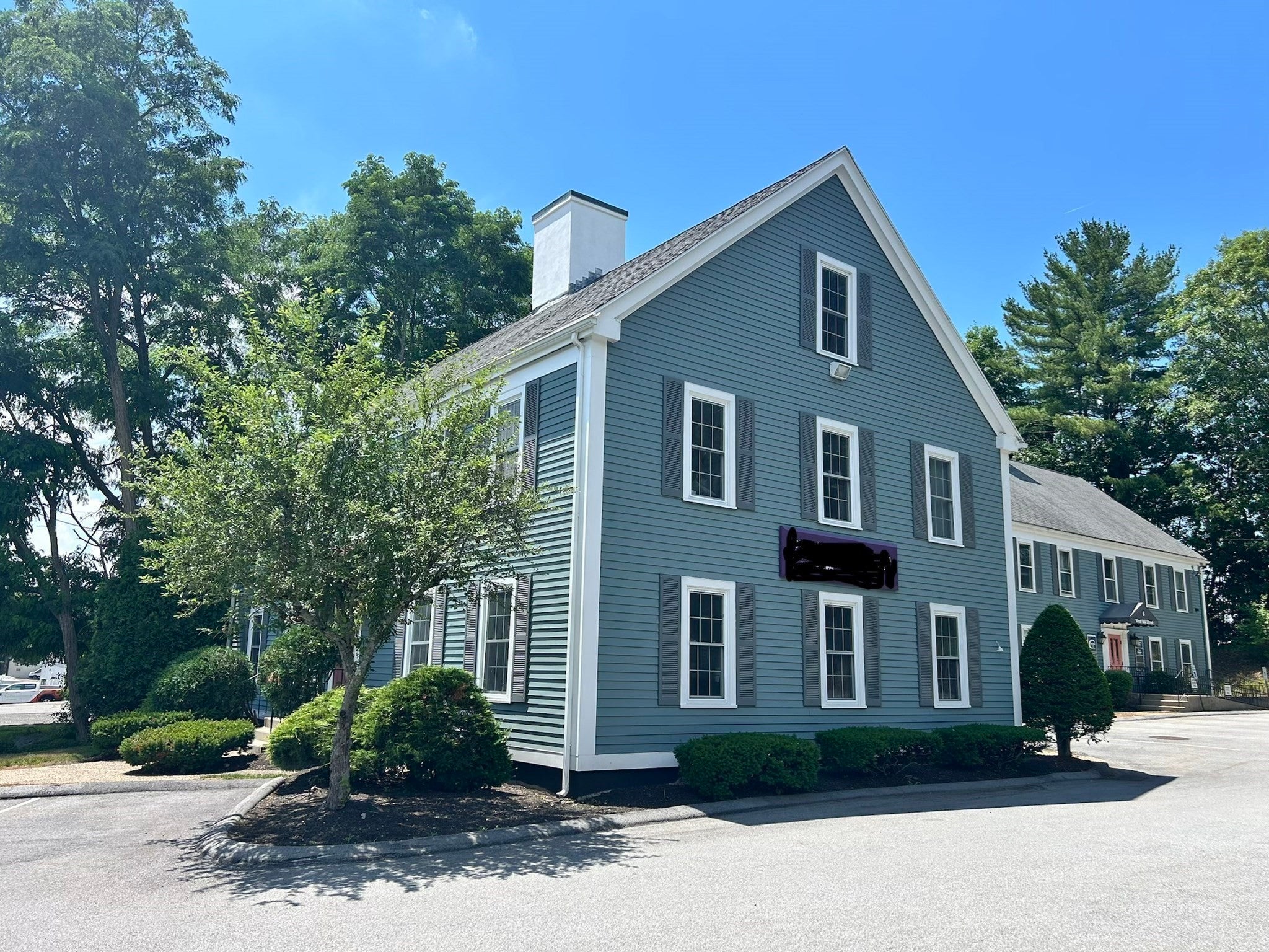 4 West Mill Street