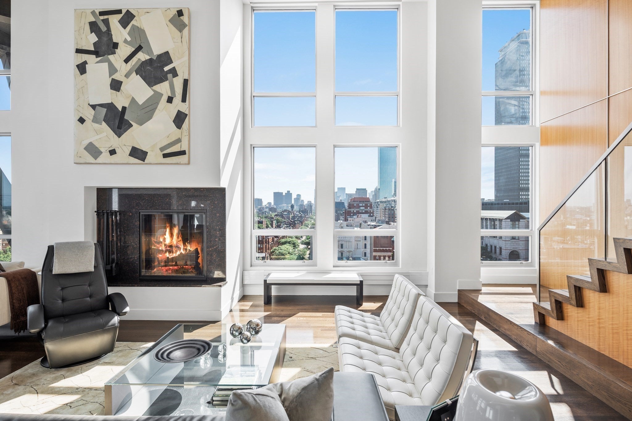 360 Newbury Street 810
