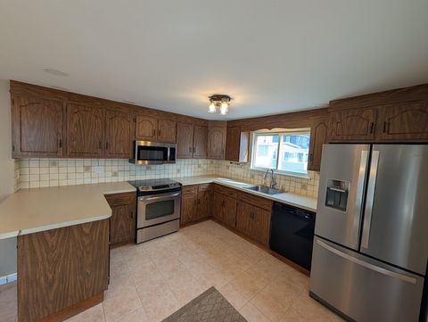 55-57 Dell 55 Melrose MA 02176