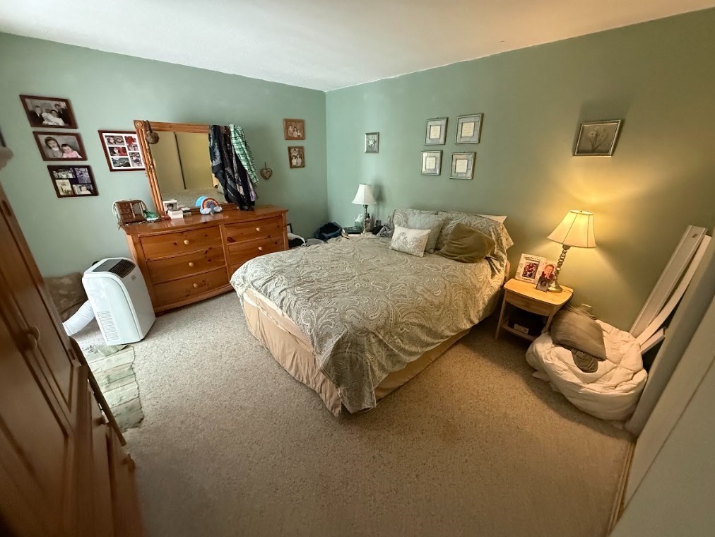 207 Edgebrook Dr 2-11