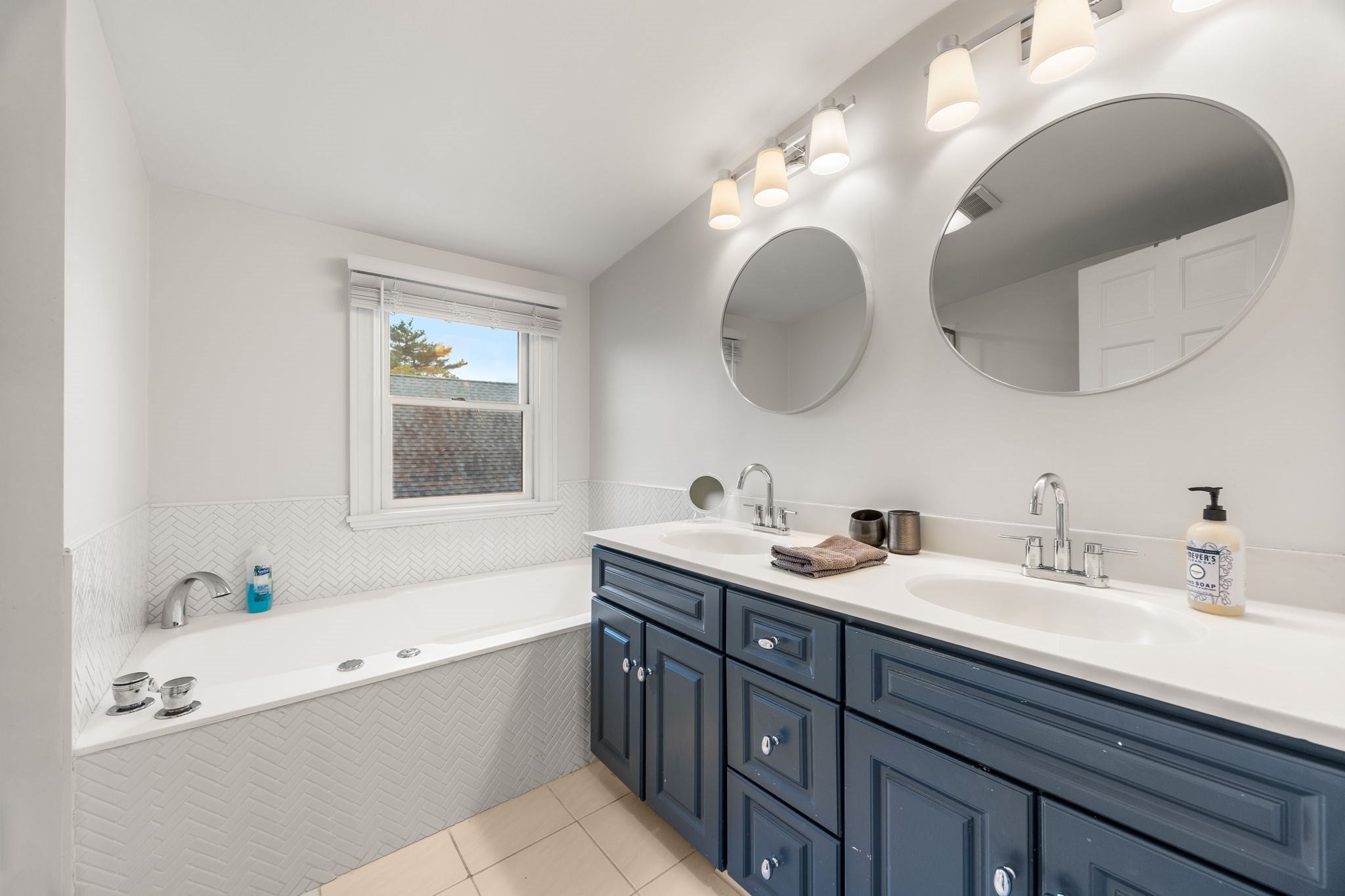 20 Silk St #2, Arlington, MA Photo #24